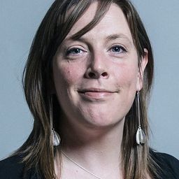 Jess Phillips 飾演 Self