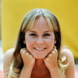 Heather North 飾演 Daphne Blake  (voice)