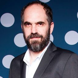 Jacobo Lieberman 飾演 Leo