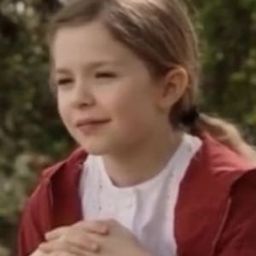 Malena Irusta 飾演 Ornella