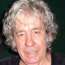 Paco Ibáñez - José & Pilar演員 飾演Self