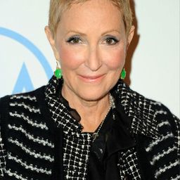 Laura Ziskin - 蜘蛛人科技演員 飾演Self