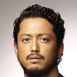 池內博之 飾演 Akira Yamada