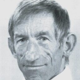 Volker Prechtel 飾演 Zollbeamter