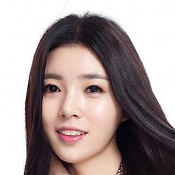 Yu Seung-ok 飾演 health time MC