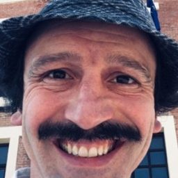 César Maroto - 風流西班牙第 2 集演員 飾演Cartero