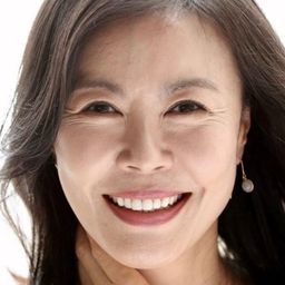 陳熙瓊 飾演 Seo Chunhwa