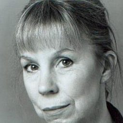 Susan Jane Tanner - 貓演員 飾演Jellylorum