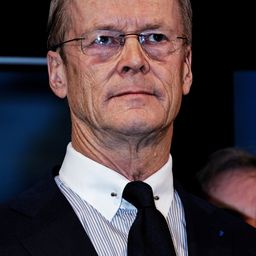 Ari Vatanen - Jean Todt: The Method演員 飾演Self