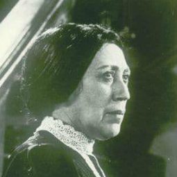 Cosette Lee - The First Time演員 飾演Grandmother