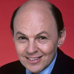 Conrad Janis 飾演 Gladstone (Widdicombe's assistant)