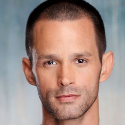 Emerson Collins - 一場糟糕的婚禮演員 飾演Billy Joe Dobson