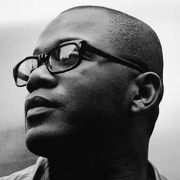 Romanthony 飾演 Octave (singing voice)