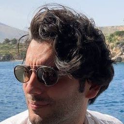 Marco Balsamo 飾演 Seba