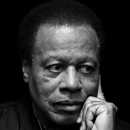 Wayne Shorter 飾演 Self