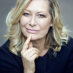 Mariella Valentini 飾演 Loredana