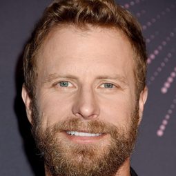 Dierks Bentley 飾演 