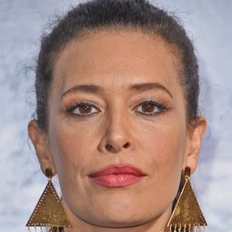 安吉·賽佩達 - 舊墨西哥一夜演員 飾演Patty Wafers