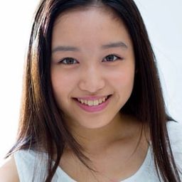 青山美鄉 飾演 Reiko Manda