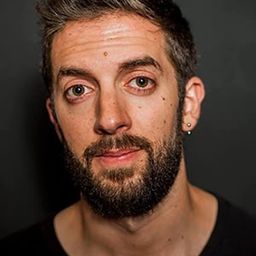 大衛·布朗坎諾 飾演 