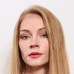 Svetlana Khodchenkova - 祝你好運演員 飾演Lena