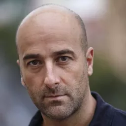 安東尼奧·吉爾 飾演 Anibal