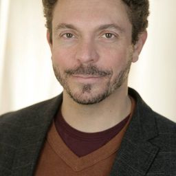 Nick Basta 飾演 Nate Daniels