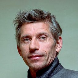 Jacques Gamblin 飾演 The father