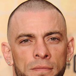 喬·席林 飾演 Heck Knight