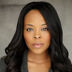 娜琪雅·布莉絲 - 芭比之美人魚歷險記 2演員 飾演Fallon (voice)