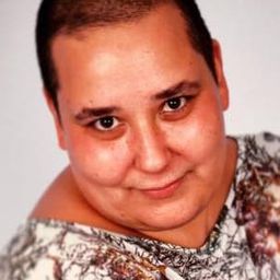 Hayfa Safi 飾演 Hemşire