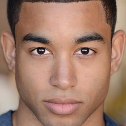 湯姆·威廉森 飾演 Daniel