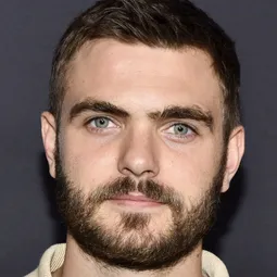 阿萊克斯·羅 - Hazard演員 飾演Will