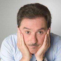 Carlo Pistarino - W gli sposi演員 飾演Mario