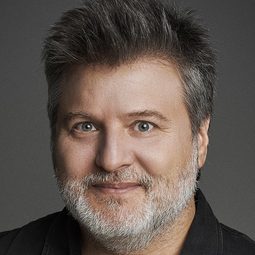 加斯頓杜柏 - Hermanos, una historia de sangre演員 飾演Himself