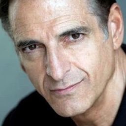 José Fumanal - 蛋糕上的櫻桃演員 飾演François