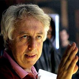 Robin Davis - Outlaws導演