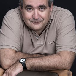 Antonio Mazzara - The Jewel演員 飾演Banchiere Ricevimento