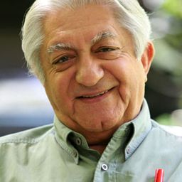 عزت‌ الله انتظامی 飾演 Rasul Rahmani