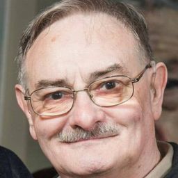 George Shane 飾演 Tommy Agnew