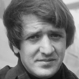 Sonny Bono 飾演 Himself