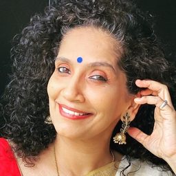 Veenah Naair - 週五夜瘋狂演員 飾演Counsellor