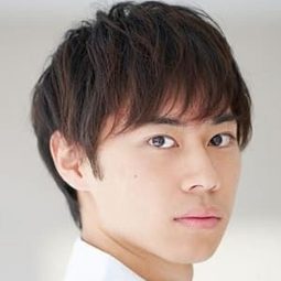 戸塚 純貴 - 消失的豪門妻演員 飾演Otsukotsu Zokutora