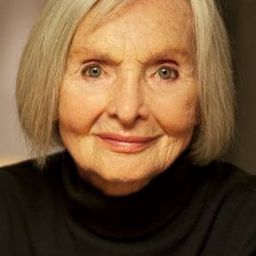 Katharina Matz 飾演 Elisabeth