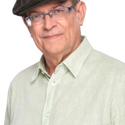 傑米·法比加斯 飾演 