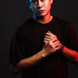 巴比·山繆 - 愛的青春習題演員 飾演Ann's Brother