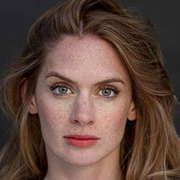 漢內克·塔爾伯特 飾演 Augusta (voice)