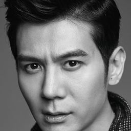 Jang Jun-hak 飾演 Rejected Middle-aged Man