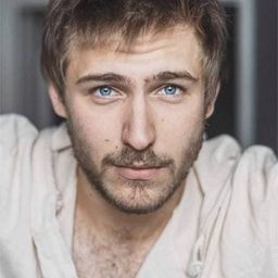 史丹尼斯拉夫·林諾夫斯基 飾演 Marek Nowak