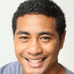 彼尤拉·科沃里 飾演 Kevin